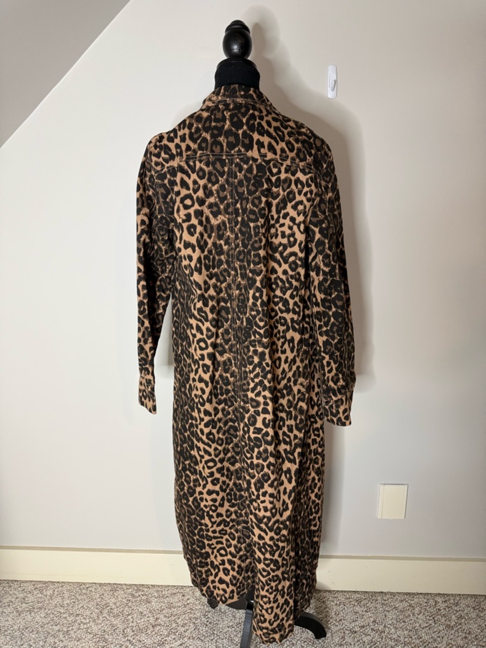 FASHION NOVA New Leopard Print Denim Trench Coat Pockets Buttons Size Medium - Picture 9 of 13